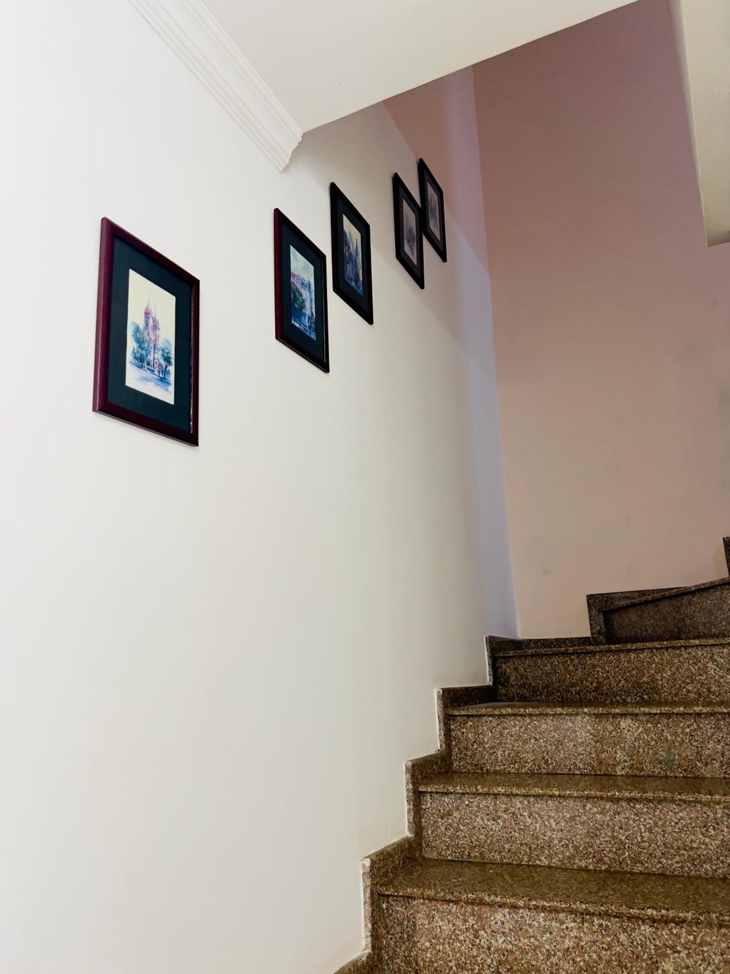 Apartment Maisi Batumi Eksteriør billede