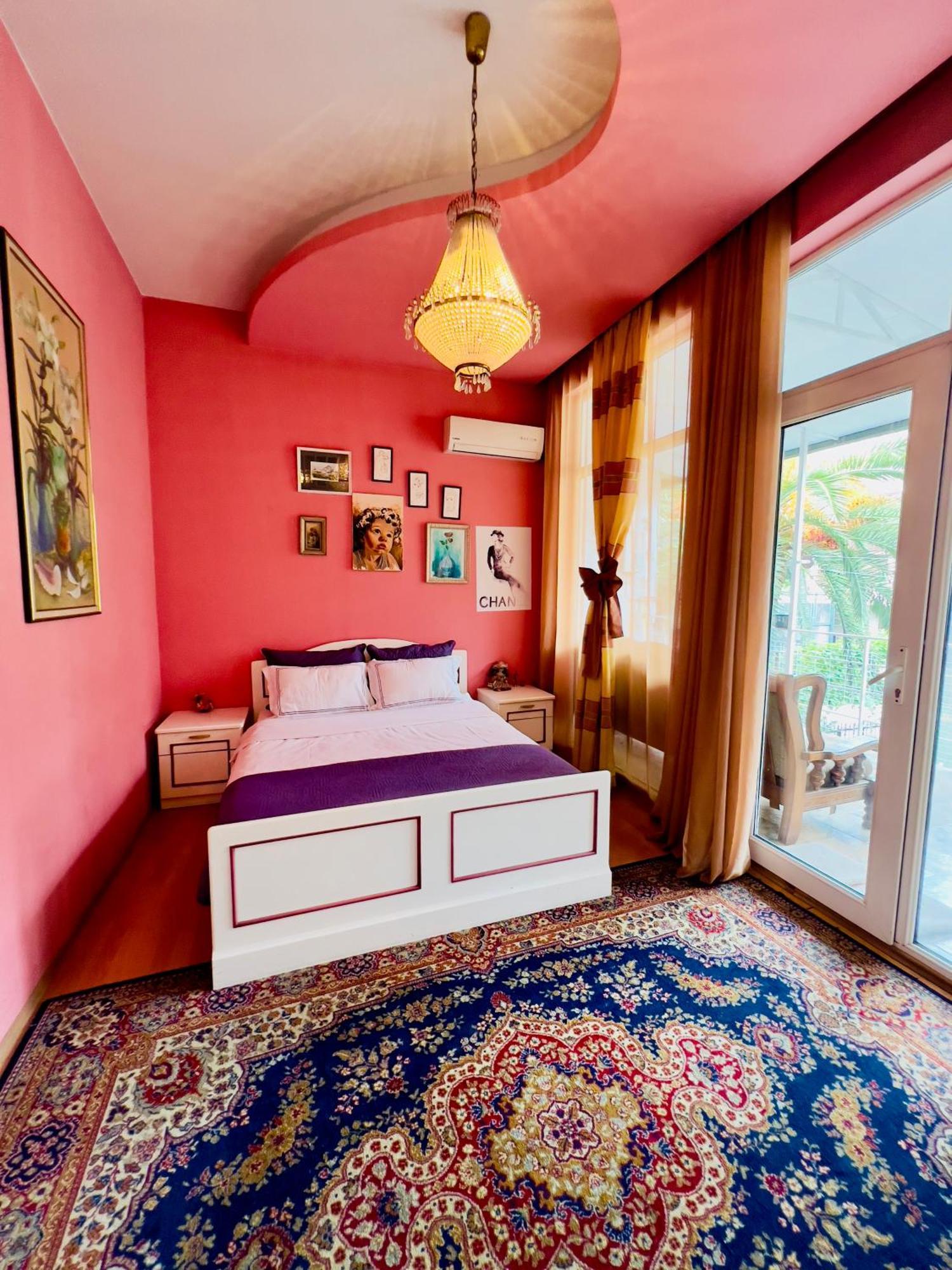 Apartment Maisi Batumi Eksteriør billede