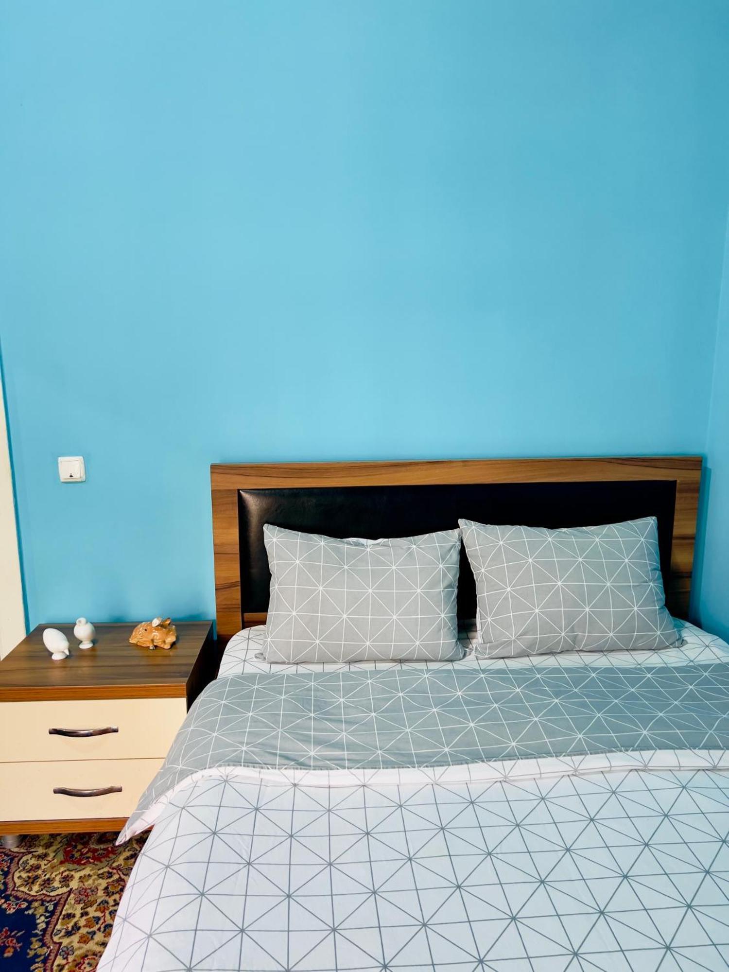 Apartment Maisi Batumi Eksteriør billede